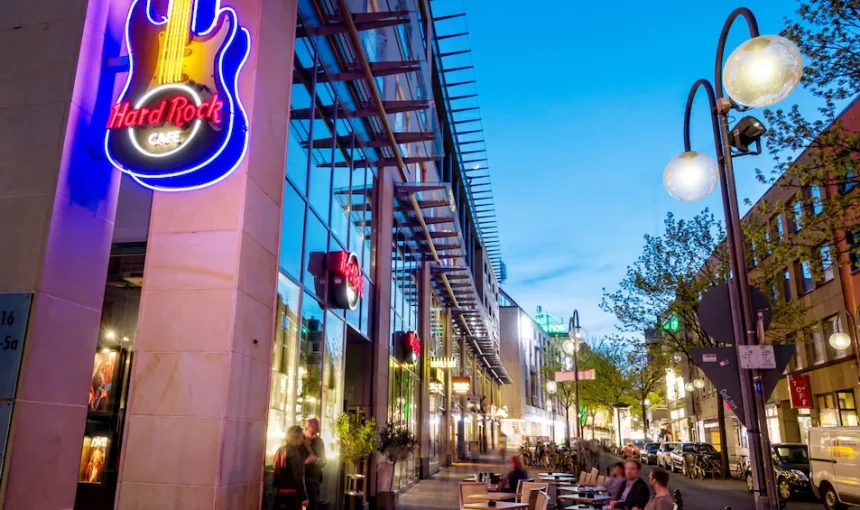 Hard Rock Cafe Cologne Dining Experience