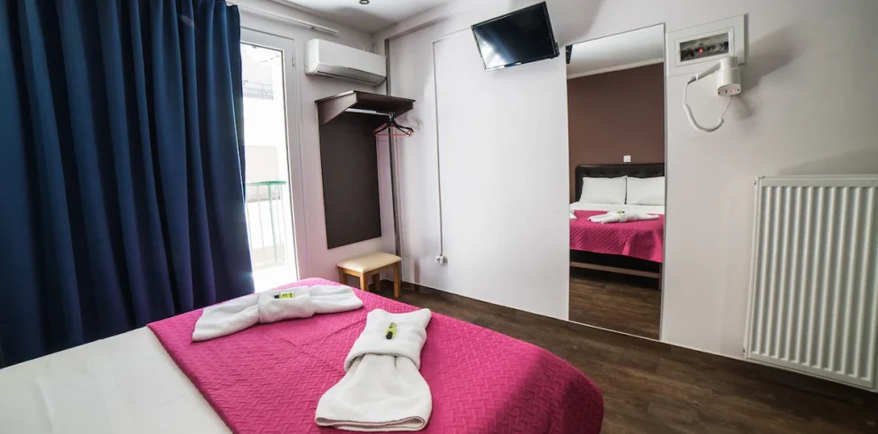 Mansion Hotel pic1