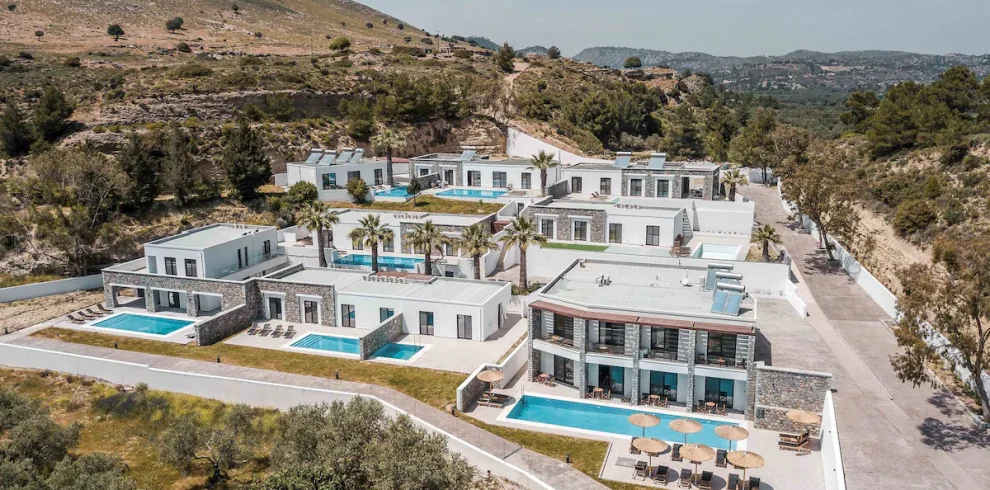 Terra Pietra Luxury Villas Suites pic1